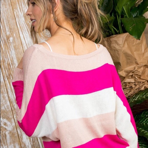 NEW‼️IVORY FUCHSIA BOAT NECK LIGHT- top sweater - Picture 5 of 6